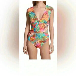 NWT Bleu Rod Beattie The Heat Is On Cap Sleeve Mio One Piece Swimsuit